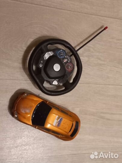 Машинка на пульте управления для ребенка