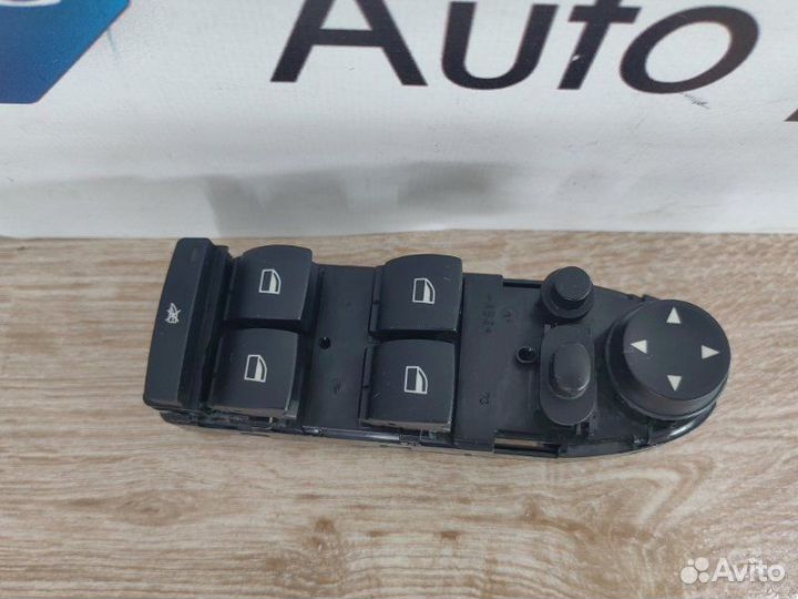 Кнопки стеклоподъемников Bmw X5 E70 N62B48 2008