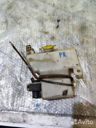 Задний Бачок стеклоомывателя Kia Pregio 1995-2006