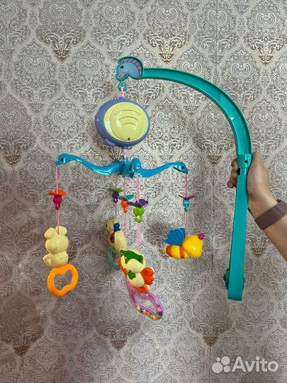 Музыкальная карусель для малышей