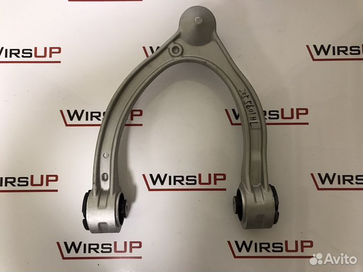 Рычаг верхний правый Mercedes A2053305601