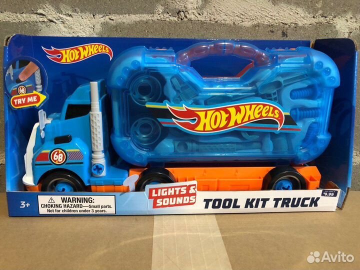 Грузовик с набором инструментов Hot Wheels B07Y2
