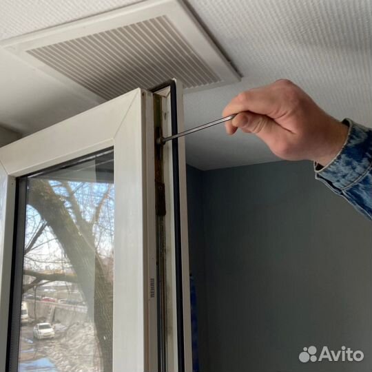 Ремонт окон / Замена фурнитуры