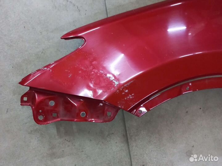 Крыло переднее левое Toyota Rav4 U40
