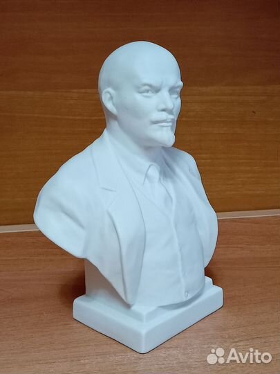 Бюст СССР В И Ленин лфз