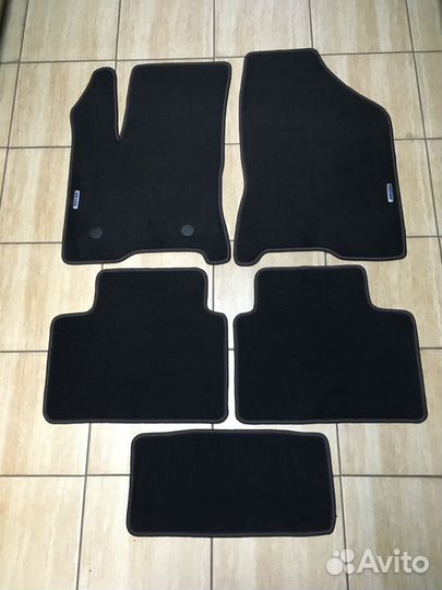 Автоковрики велюровые для Лада Веста. Премиум каче