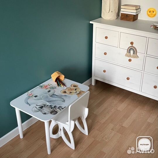 Стол детский и стул из дерева новые