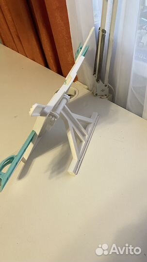 Подставка для книг школьная