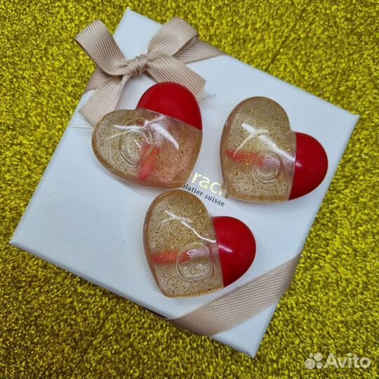 Проявляющийся блеск для губ