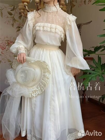 Платье нежное кружевное виниажное