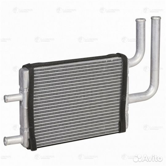 Радиатор отопителя Luzar LRh 3004