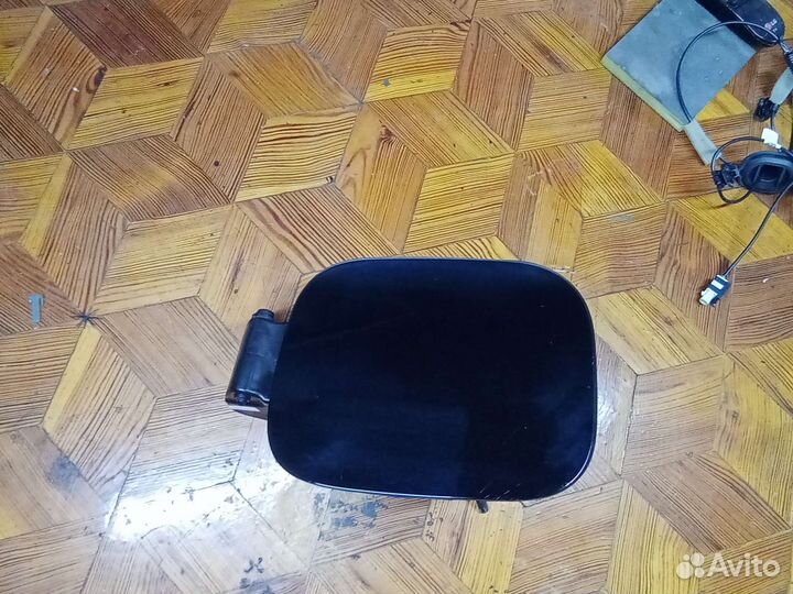 Лючок топливного бака Geely Coolray 2021 66671374