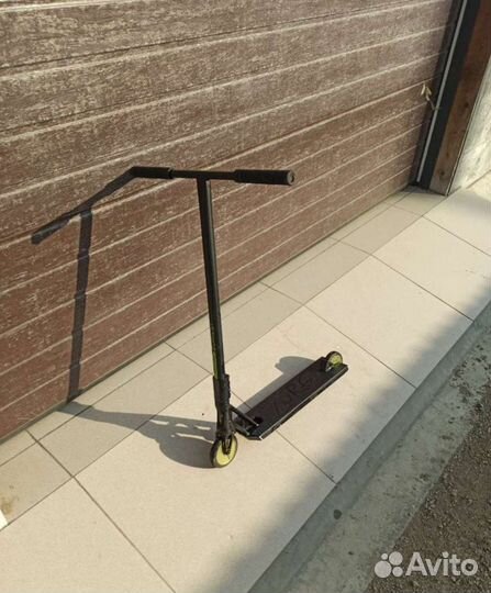 Трюковой самокат zorg