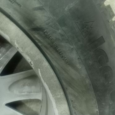Continental IceContact 2 275/55 R19