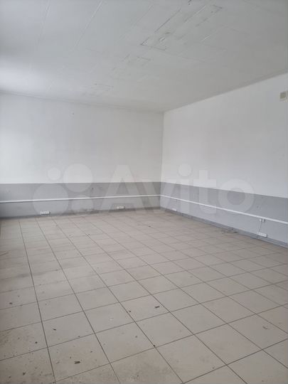 Здание, 470 м²
