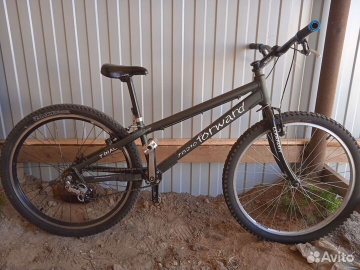 Триальный велосипед