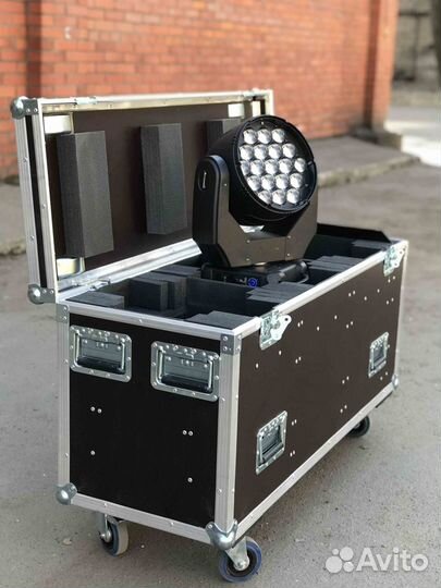 Кейс 12inch для трёх светодиодных голов Wash Beam