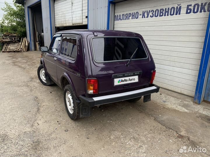 LADA 4x4 (Нива) 1.7 МТ, 2001, 200 000 км
