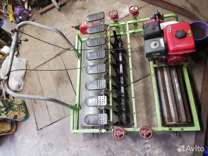 Самоходная сеялка Fazenda SL-5 - 10 рядов