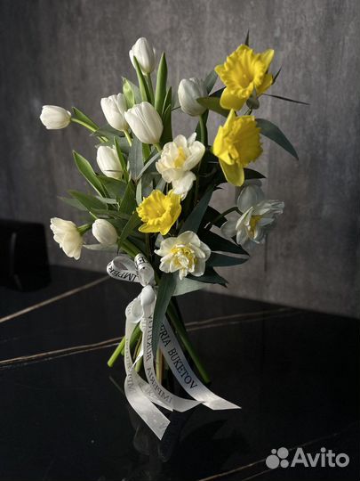 Букет цветов, букет на 14 февраля, букет на 8 март