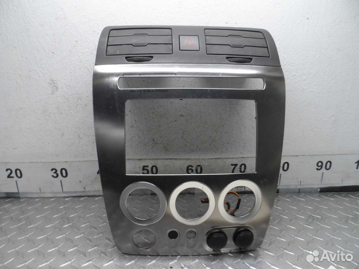 Дефлектор обдува салона Hummer H3 H3 2005 - 2010