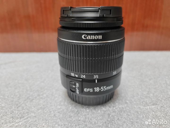 Объектив Canon EF - S 18-55 mm f/3.5-5.6 III