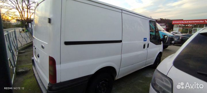 Ford Transit цельнометаллический, 2012