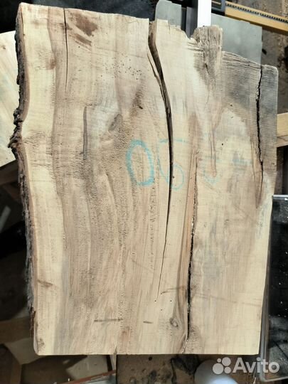 Декоративное панно на стену из дерева