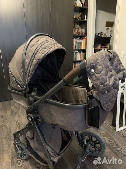 Коляска 2 в 1 luxmom v9