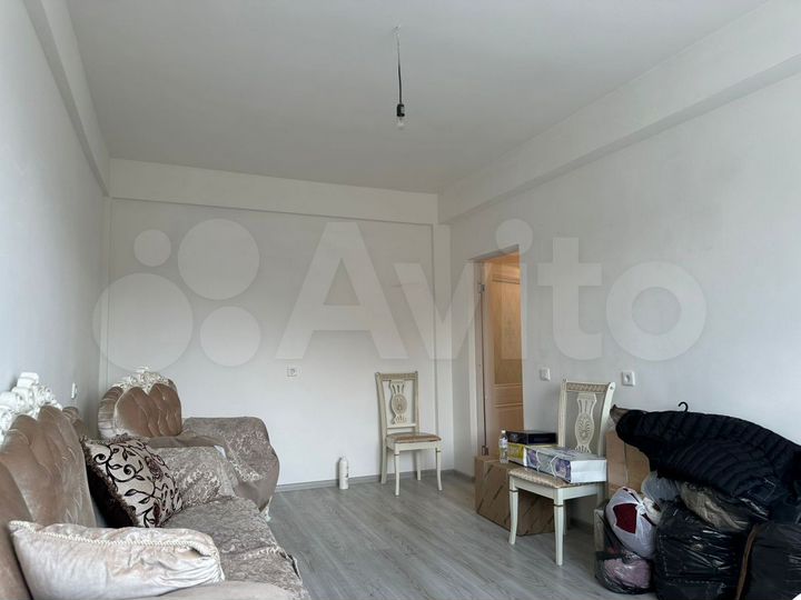 2-к. квартира, 50 м², 2/9 эт.