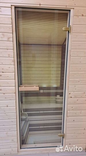Дверь стеклянная в баню, сауну