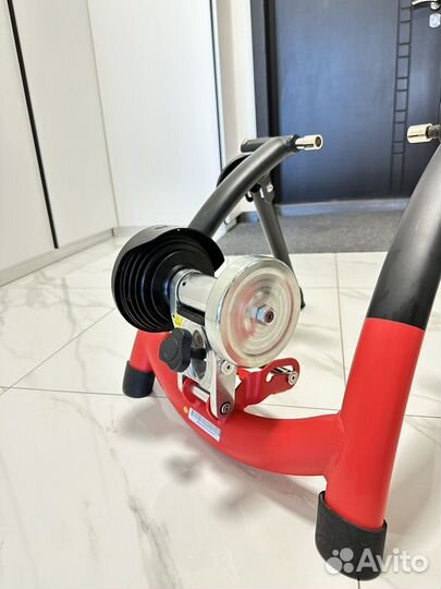 Велостанок btwin