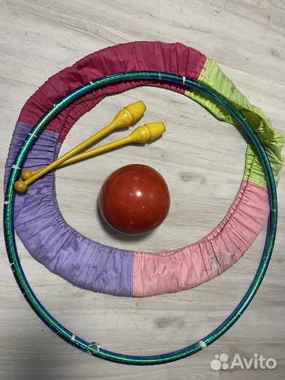 Обруч мяч булавы художественная гимнастика