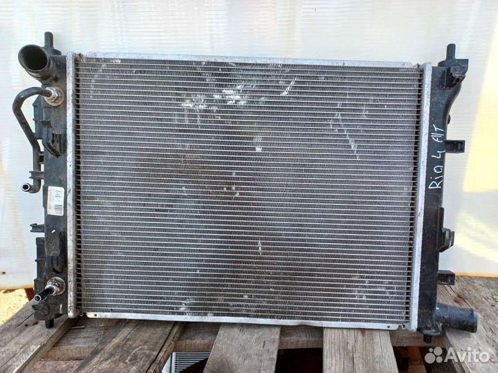 Радиатор охлаждения Hyundai Solaris 2 Rio 4 АКПП