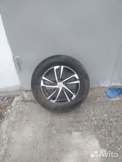 R16 Michelin CrossClimate SUV 215/65, PCD 5x114.3 DIA 67.1