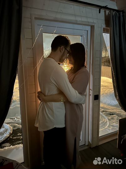 Романтический вечер вдвоем в домике за городом