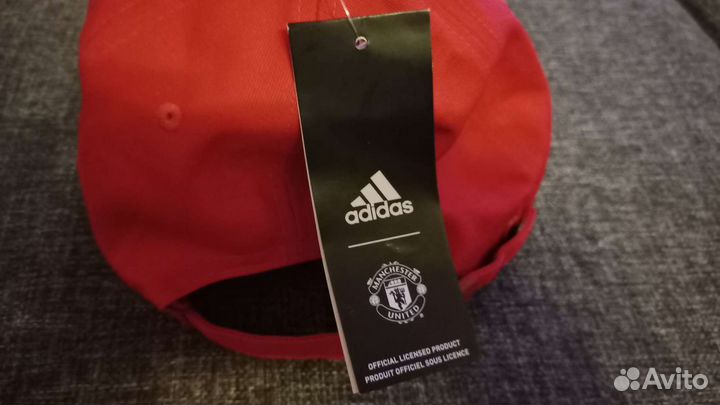 Новая Бейсболка Manchester United