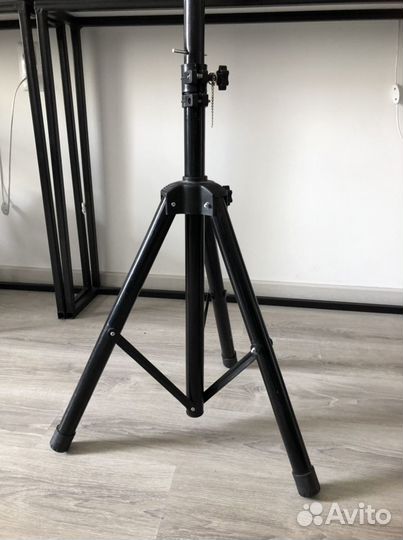 Штатив для учебной головы