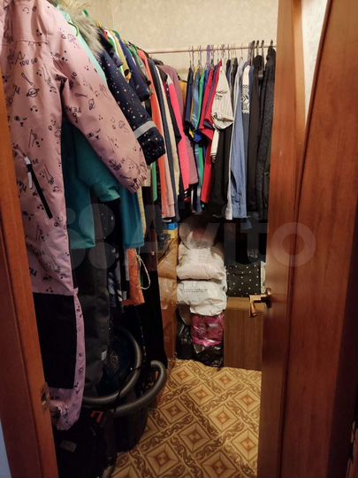 2-к. квартира, 57 м², 3/14 эт.