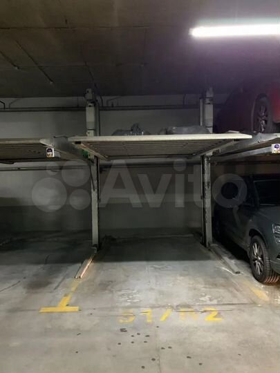 Машиноместо