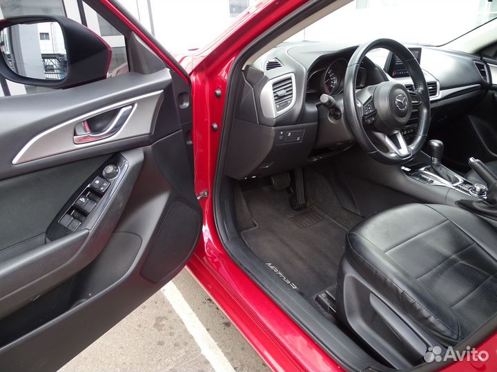 Mazda 3 1.5 AT, 2018, 60 187 км