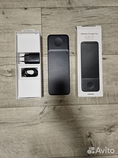 Беспроводное зарядное устройство samsung 3 в 1