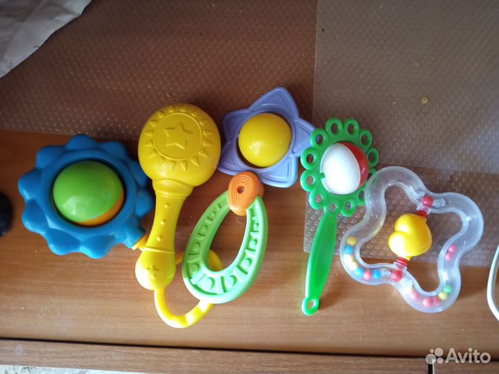 Игрушки погремушки