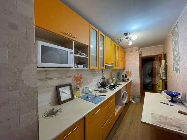 3-к. квартира, 58 м², 1/2 эт.