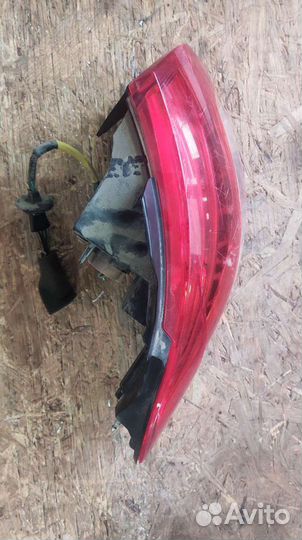 Задний левый фонарь Peugeot 4008