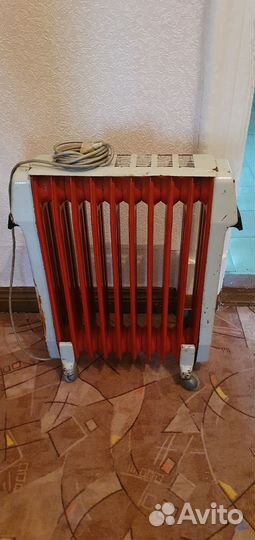 Элекрорадиатор обогреватель масляный