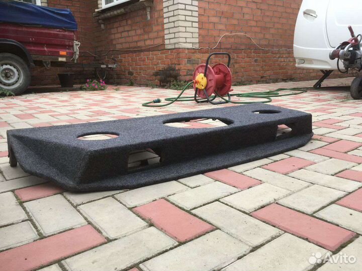 Акустическая полка