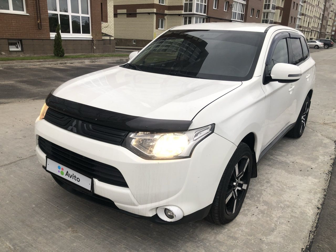 Mitsubishi Outlander: фото владельца