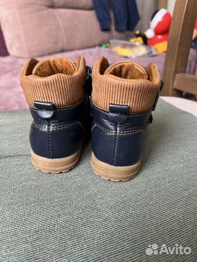Ботинки демисезонные для мальчика 21