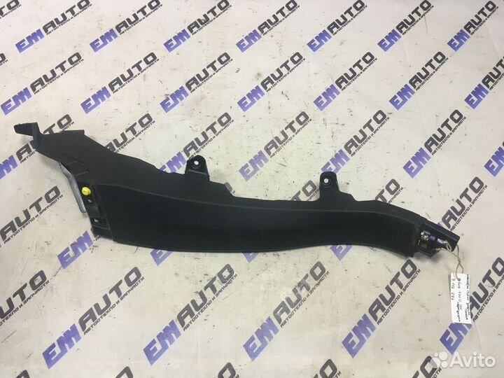 Накладка стойки задней правая бмв 730D F01 седан